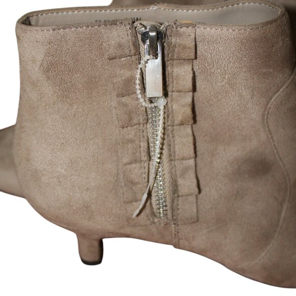 Bella Vita Boot Bootie Stone Dress Ankle Ruffle Zipper 11W NEW/DISPLAY - Picture 11 of 12